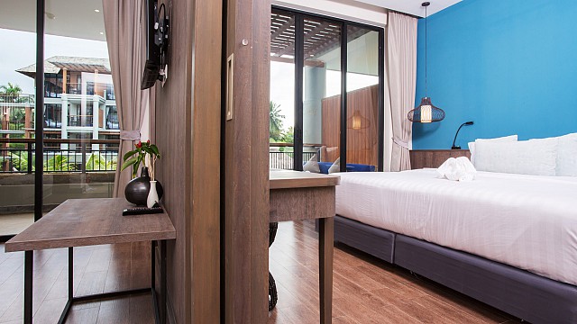 Deluxe Suite