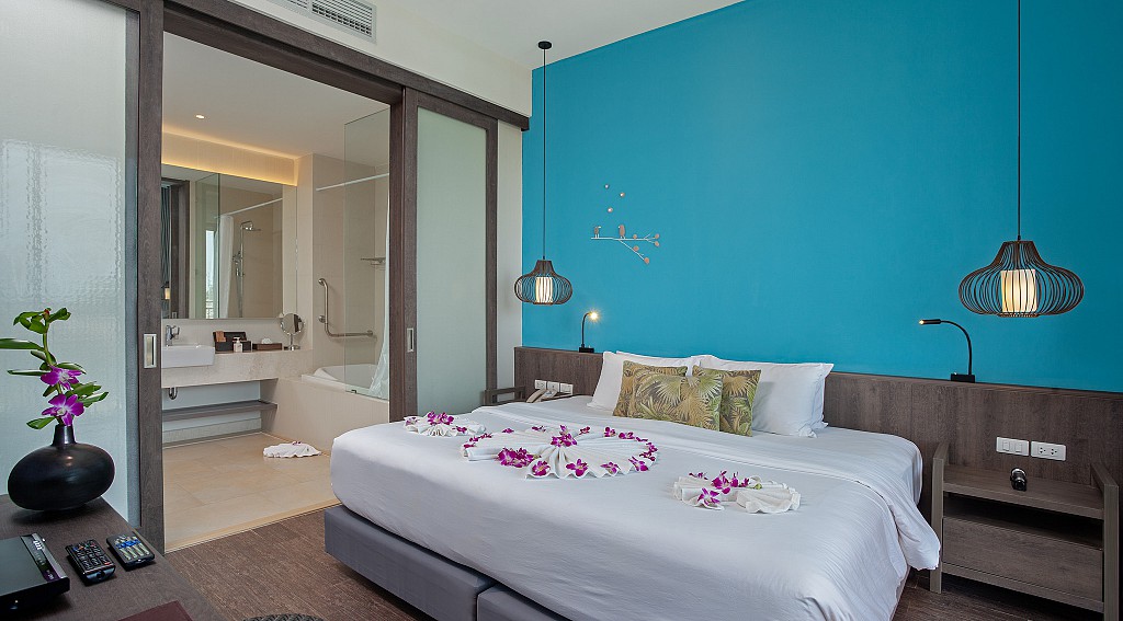 Deluxe Suite Premium