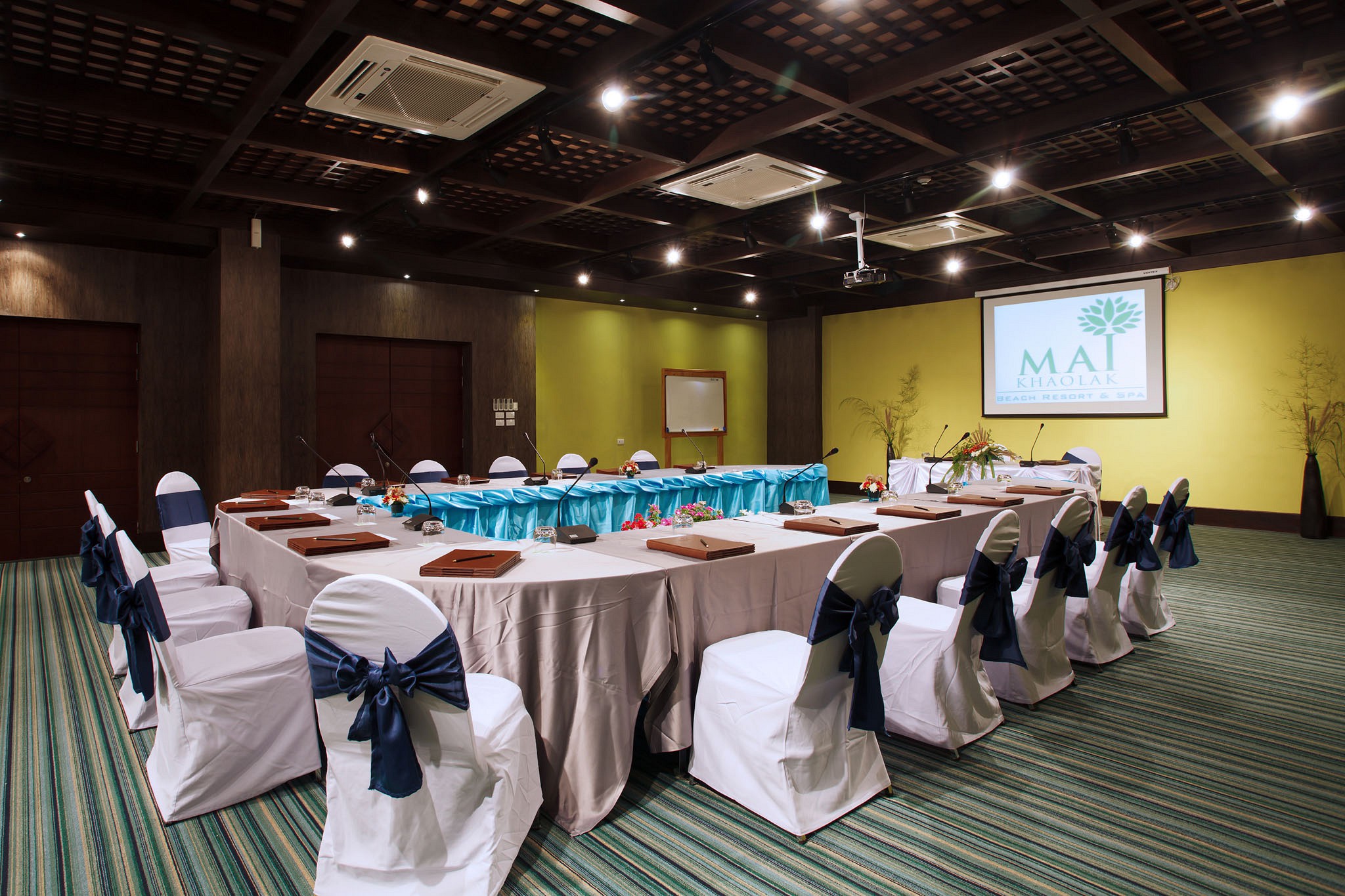Mai Meeting Room